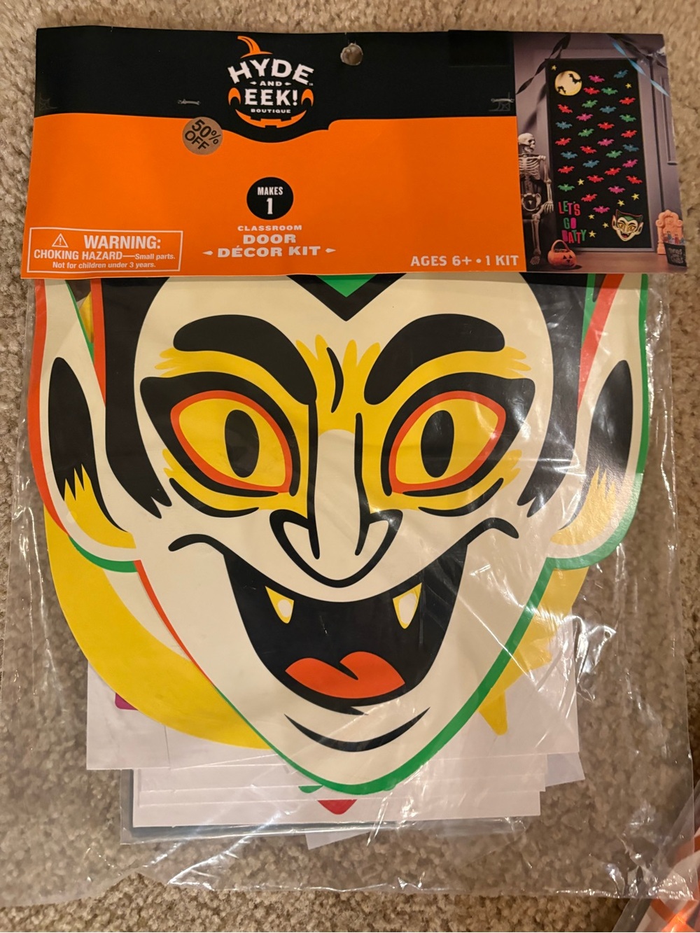 Hyde & Eek! Multicolor Vampire Door Decor Kit
